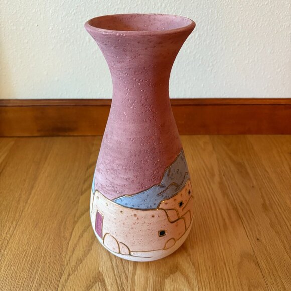 Signed Numbered Vera Russell Handmade Vase Pink Blue Mountains Pueblos Desert - Picture 9 of 12